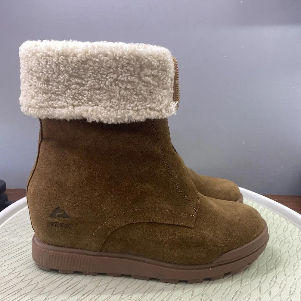 Ozark Trail Women Leather Wedge Winter Ski Boot Waterproof Hidden Heel Brown  10